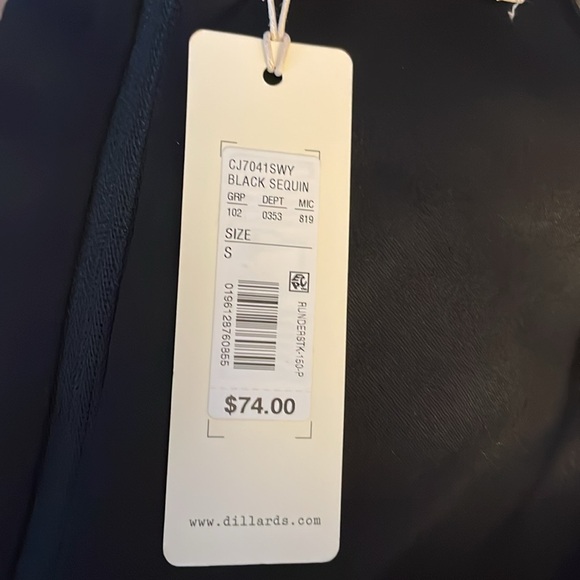 Copper Key Black/Red Plaid Print Sequin Shift Dress NWT Sz.S - Picture 10 of 10